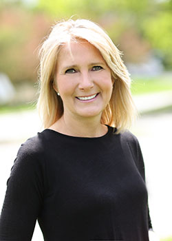 Lori, Registered Dental Hygienist at Eden Prairie Dental Care